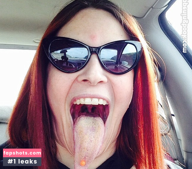 Megan Zass gallery photo #9