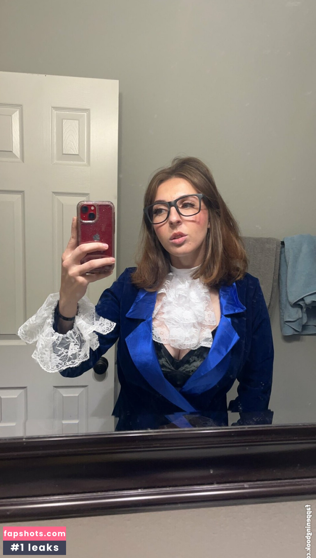 MeganBitchell gallery photo #60