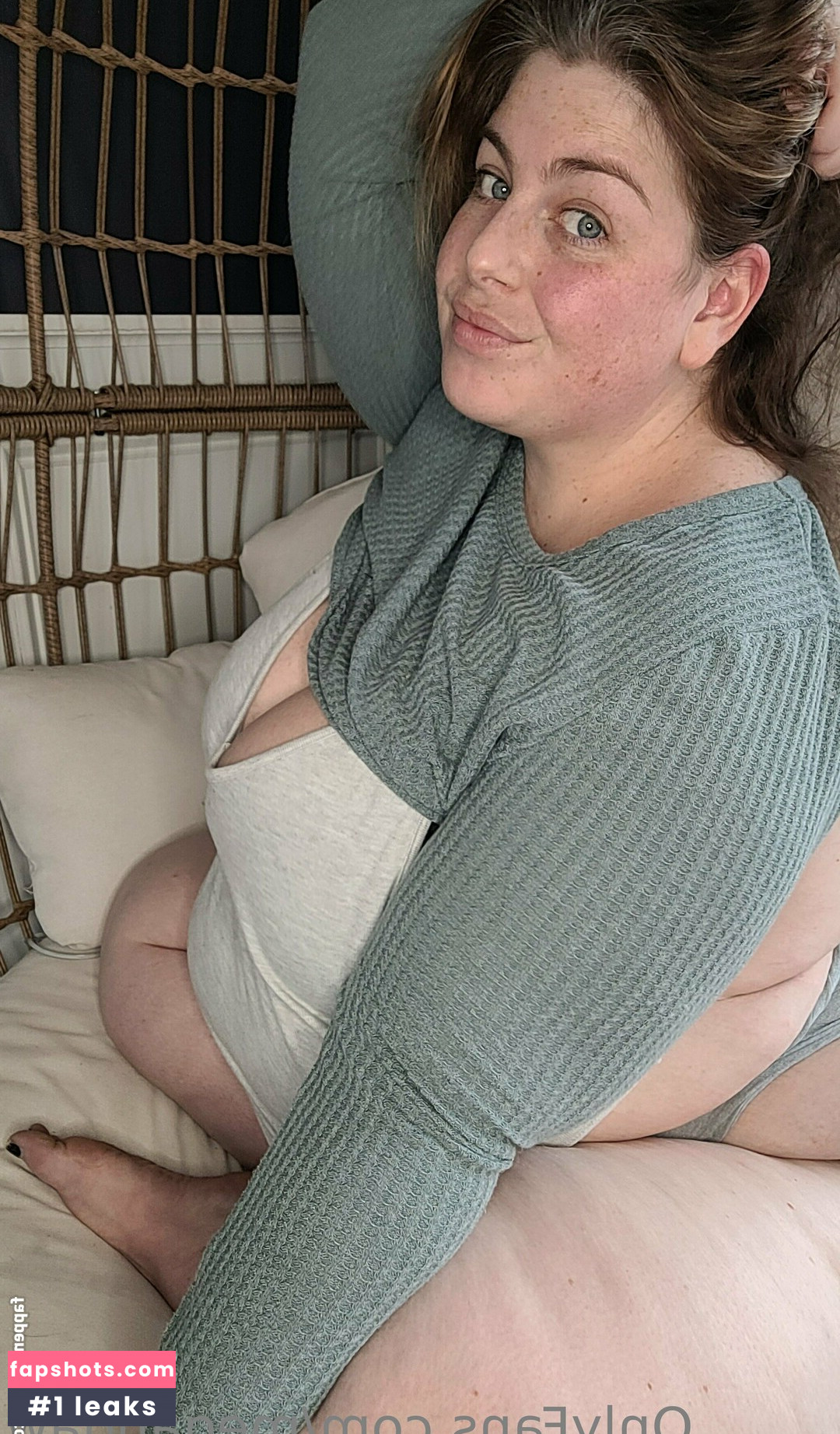 megandaw gallery photo #4