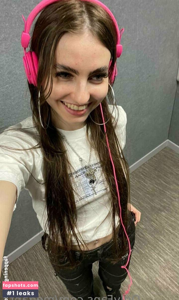 meganf.f Nahé úniky fotek pouze od fanoušků #39 - Fapshots