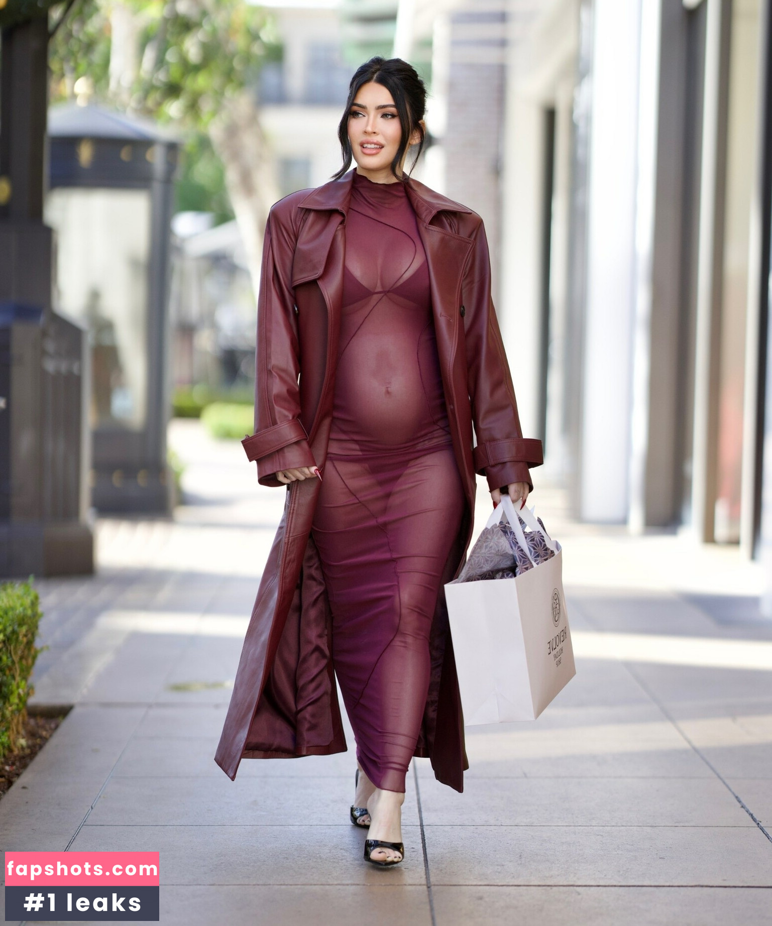 meganfox gallery photo #4