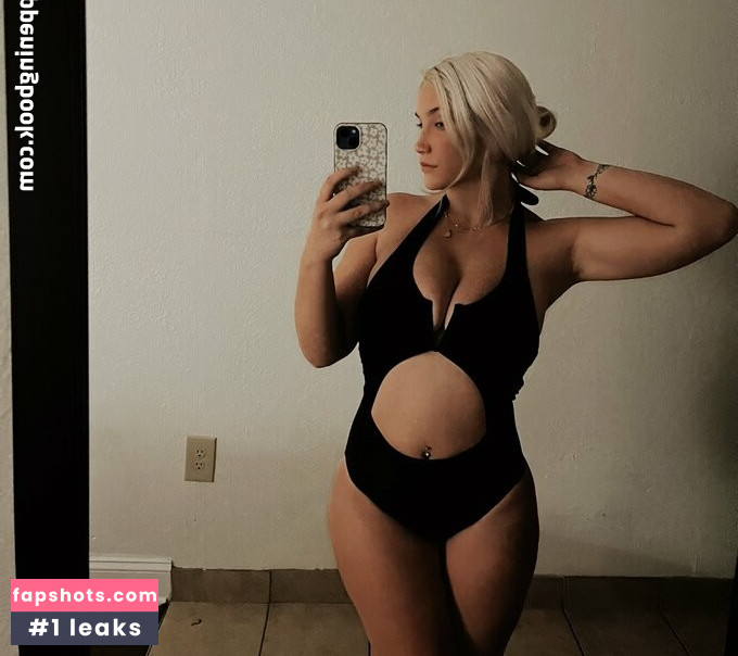 meganritterr gallery photo #11