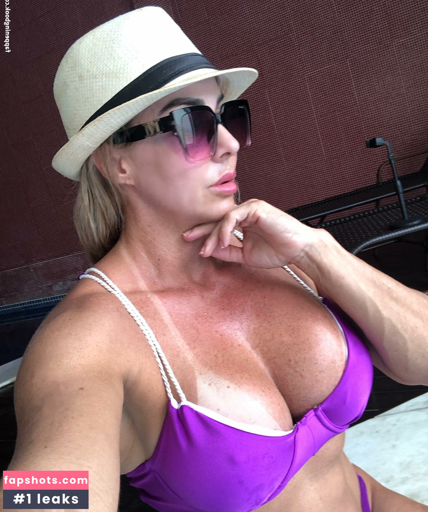 Megas Mega gallery photo #27