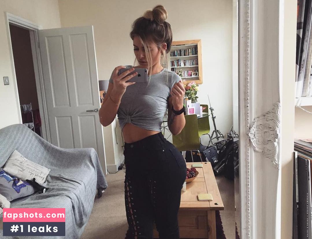 Meggan Grubb gallery photo #30