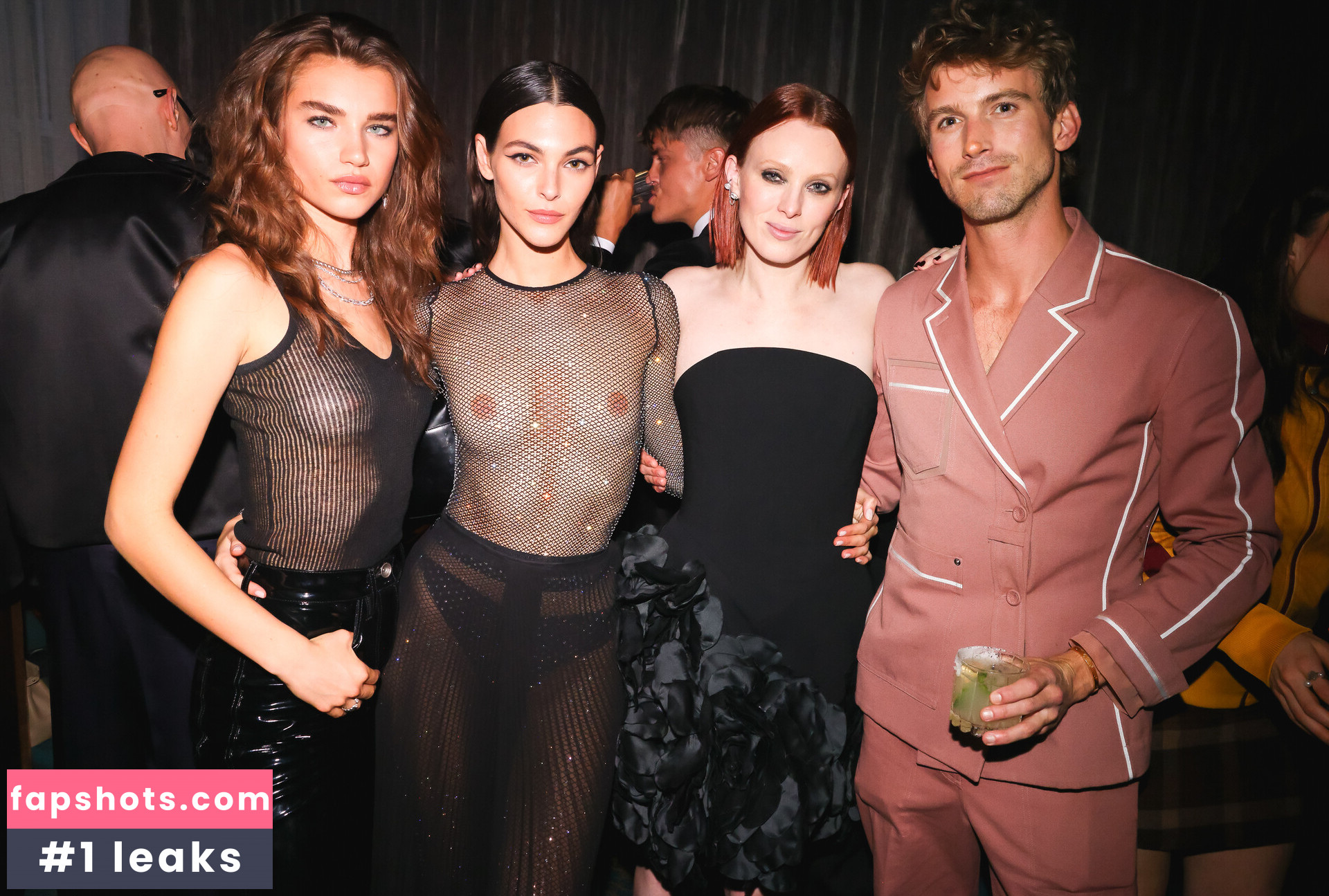 Meghan Roche gallery photo #11