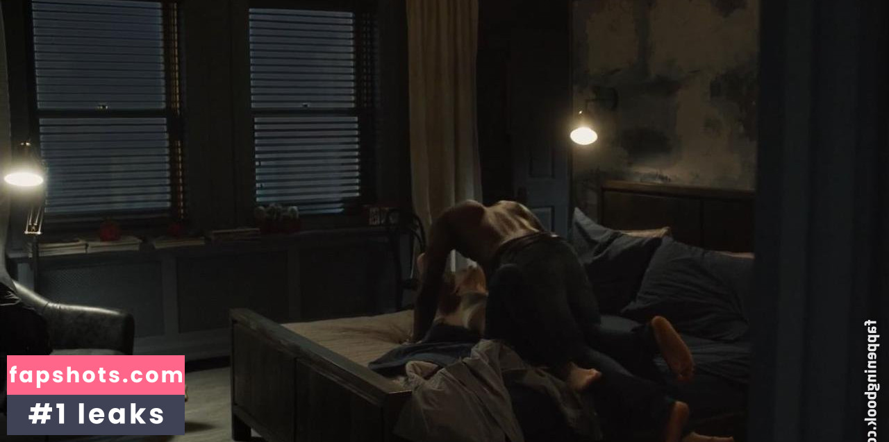 Meghann Fahy gallery photo #18