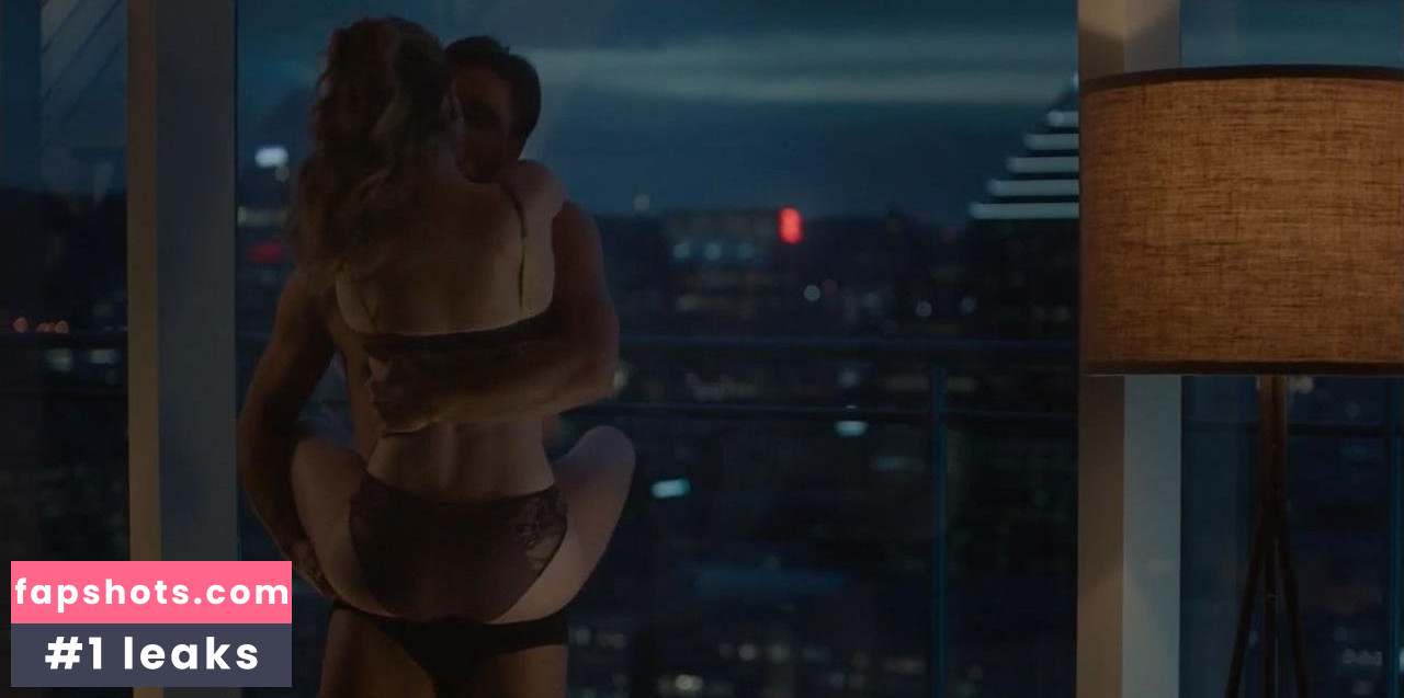 Meghann Fahy gallery photo #20