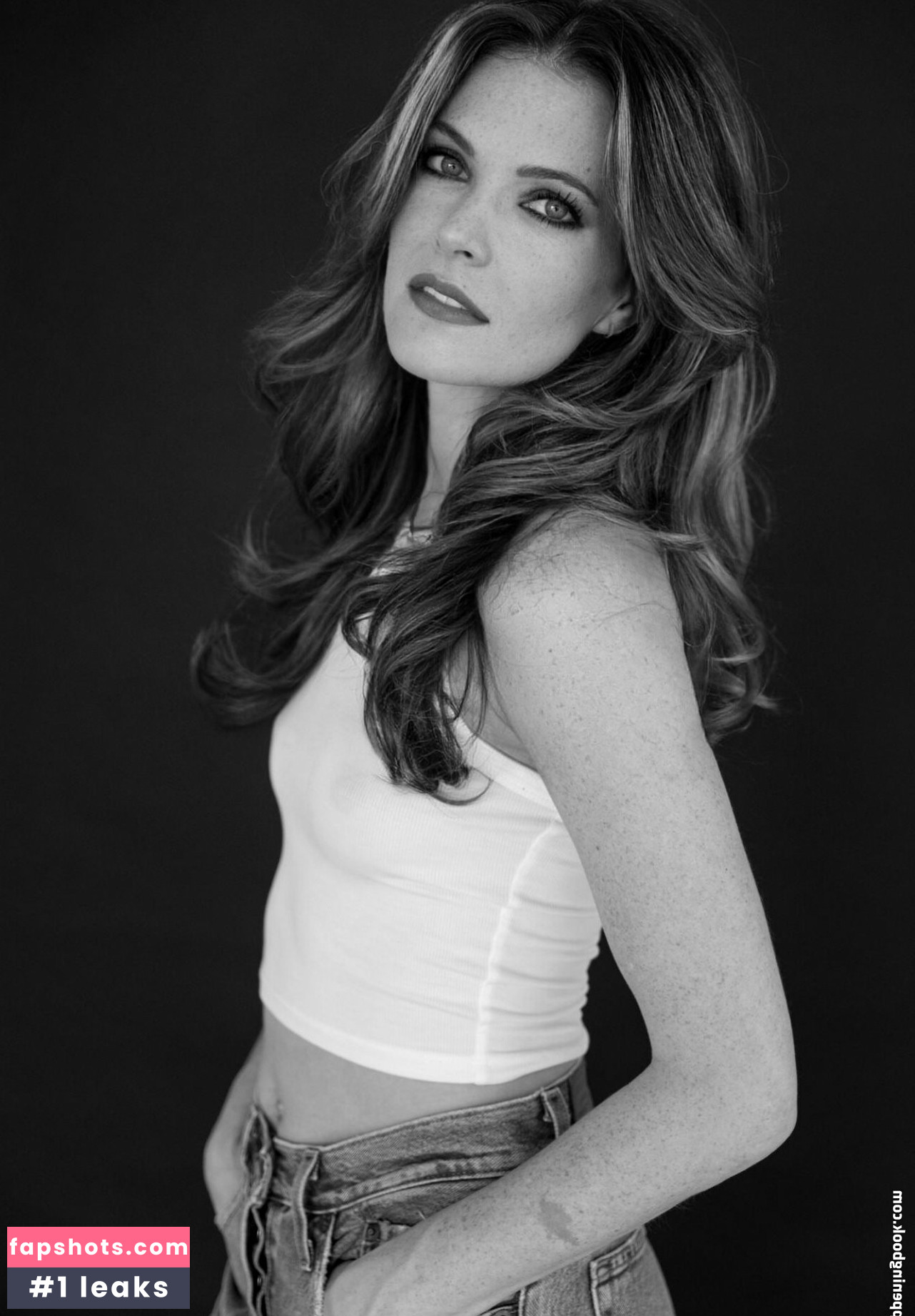 Meghann Fahy gallery photo #7