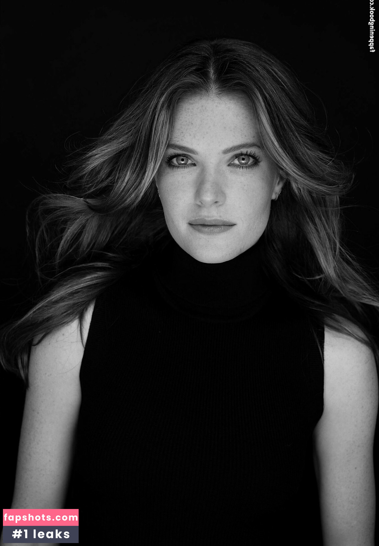 Meghann Fahy gallery photo #9