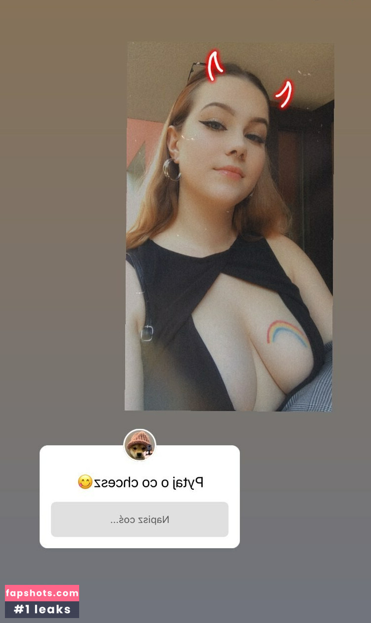 Meghinka gallery photo #2