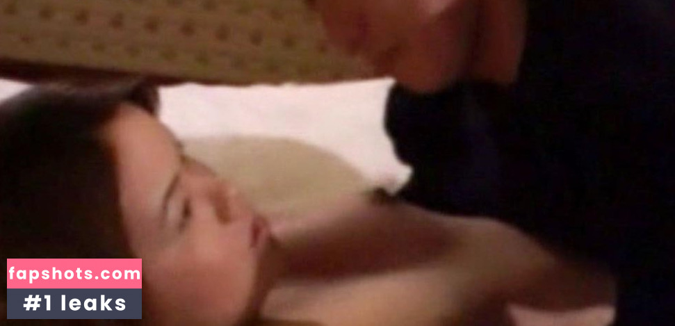 Megumi Hashimoto gallery photo #5