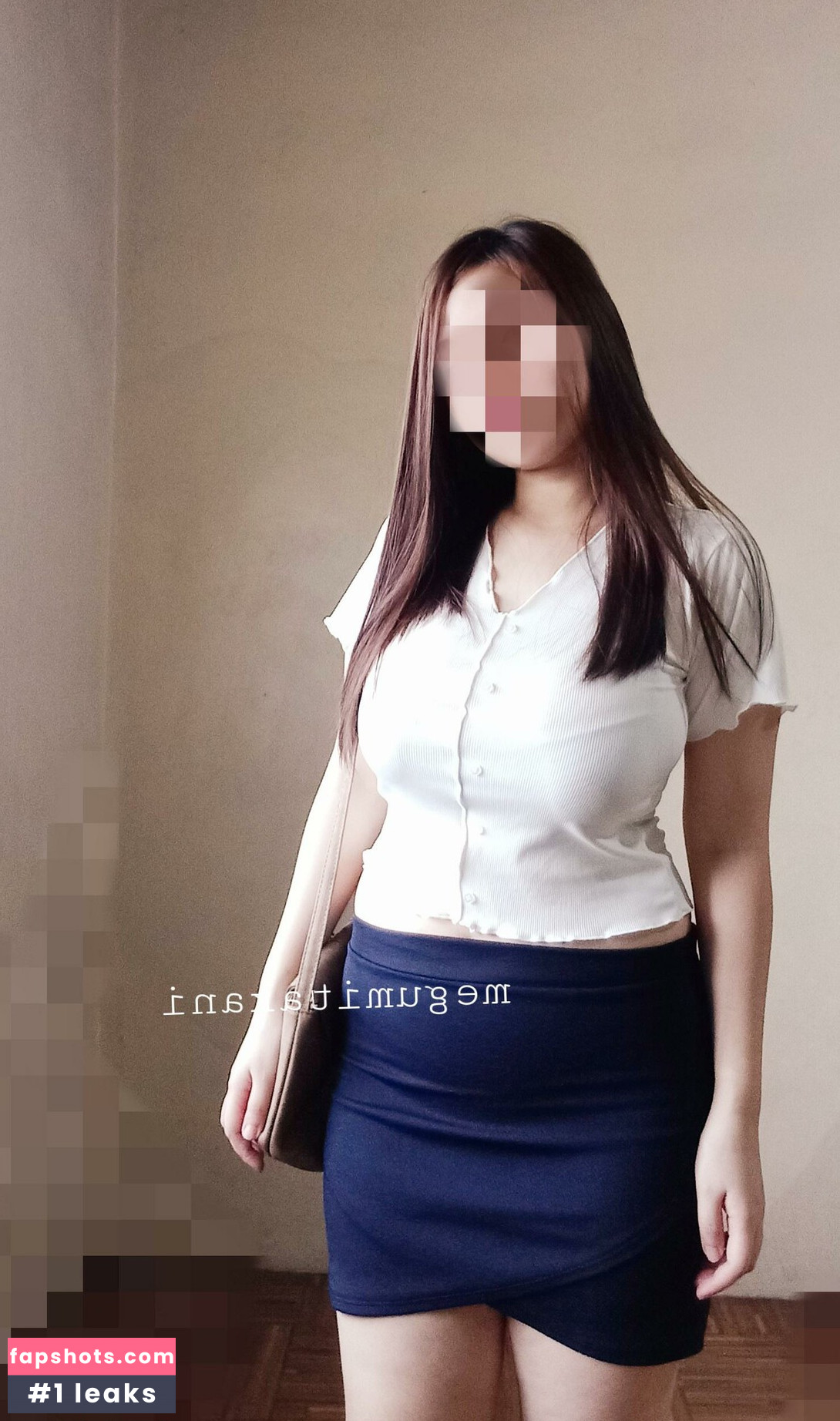 megumitakani gallery photo #2