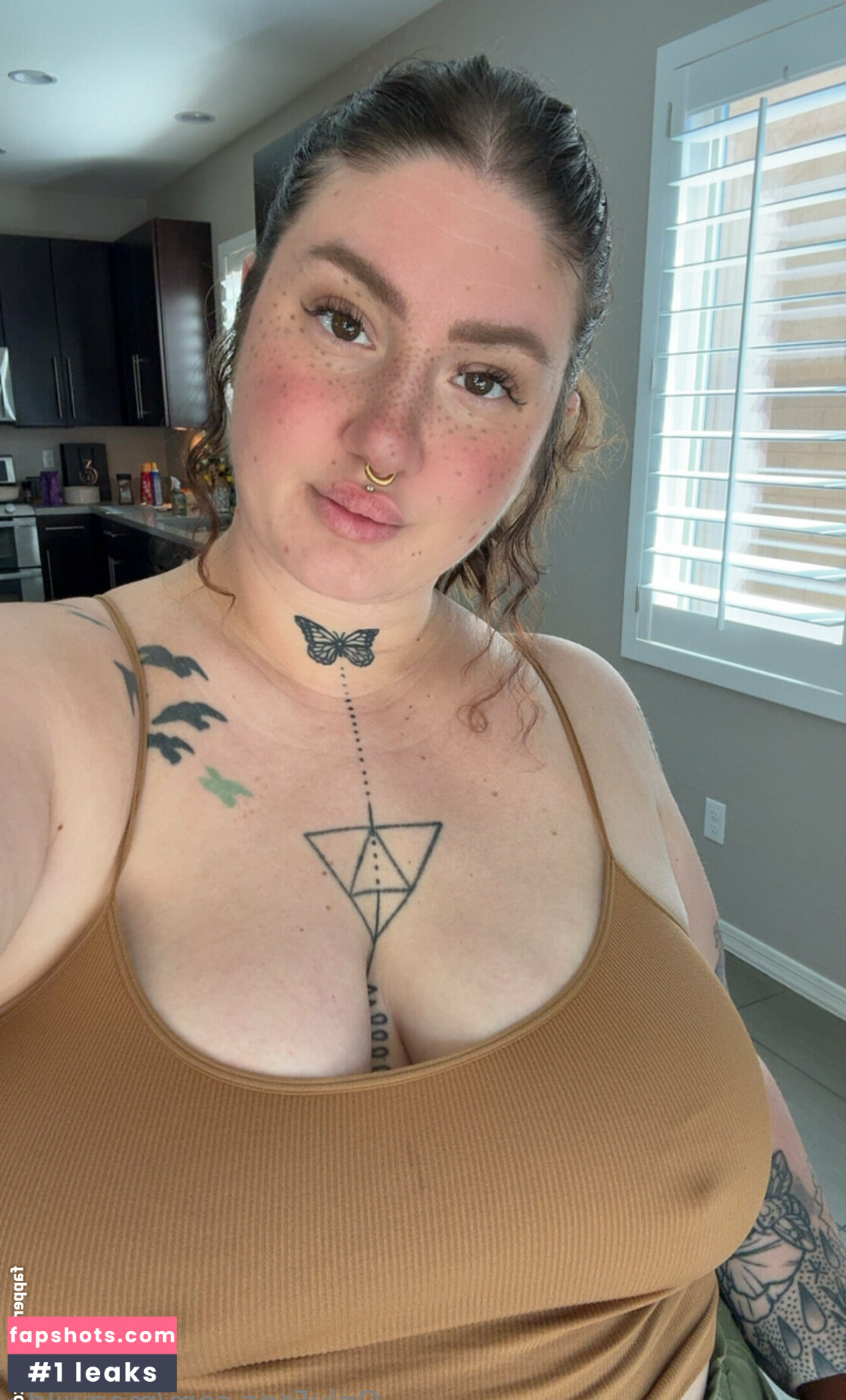 megwilde nude babe gallery