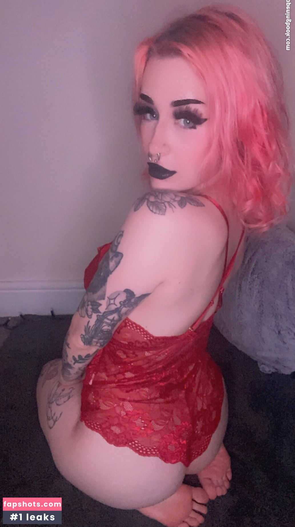 meh_danni gallery photo #34