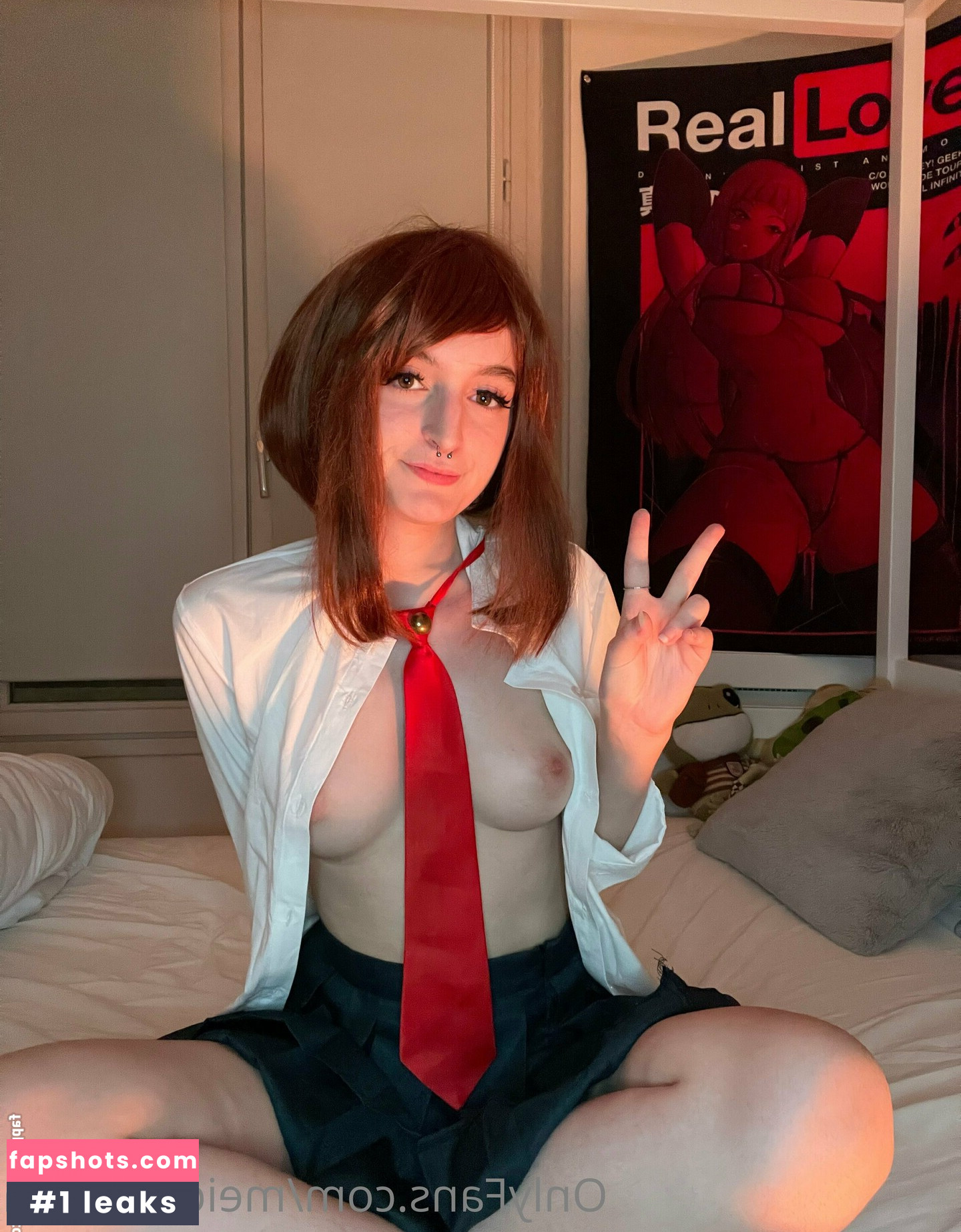 Meido Moon gallery photo #34