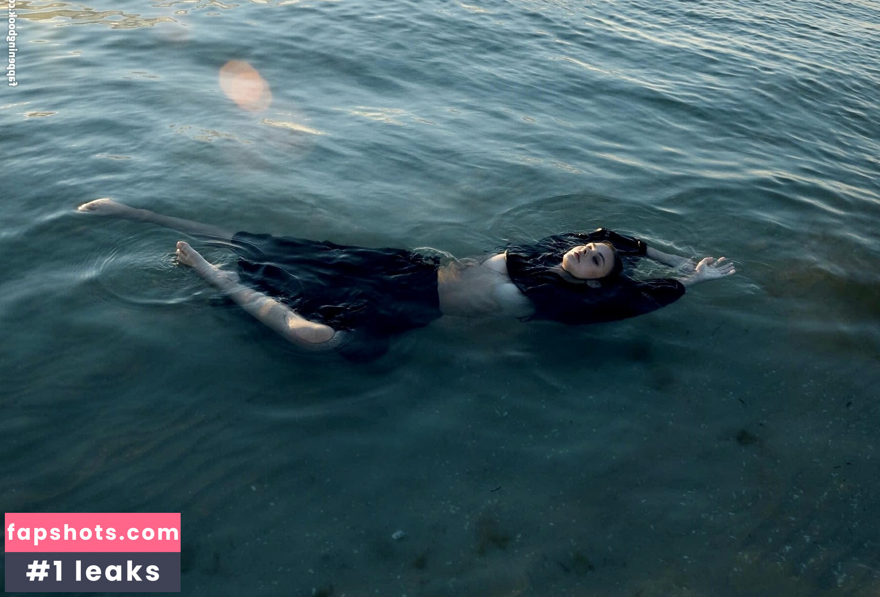 Meika Woollard Nahé úniky fotek pouze od fanoušků #106 - Fapshots