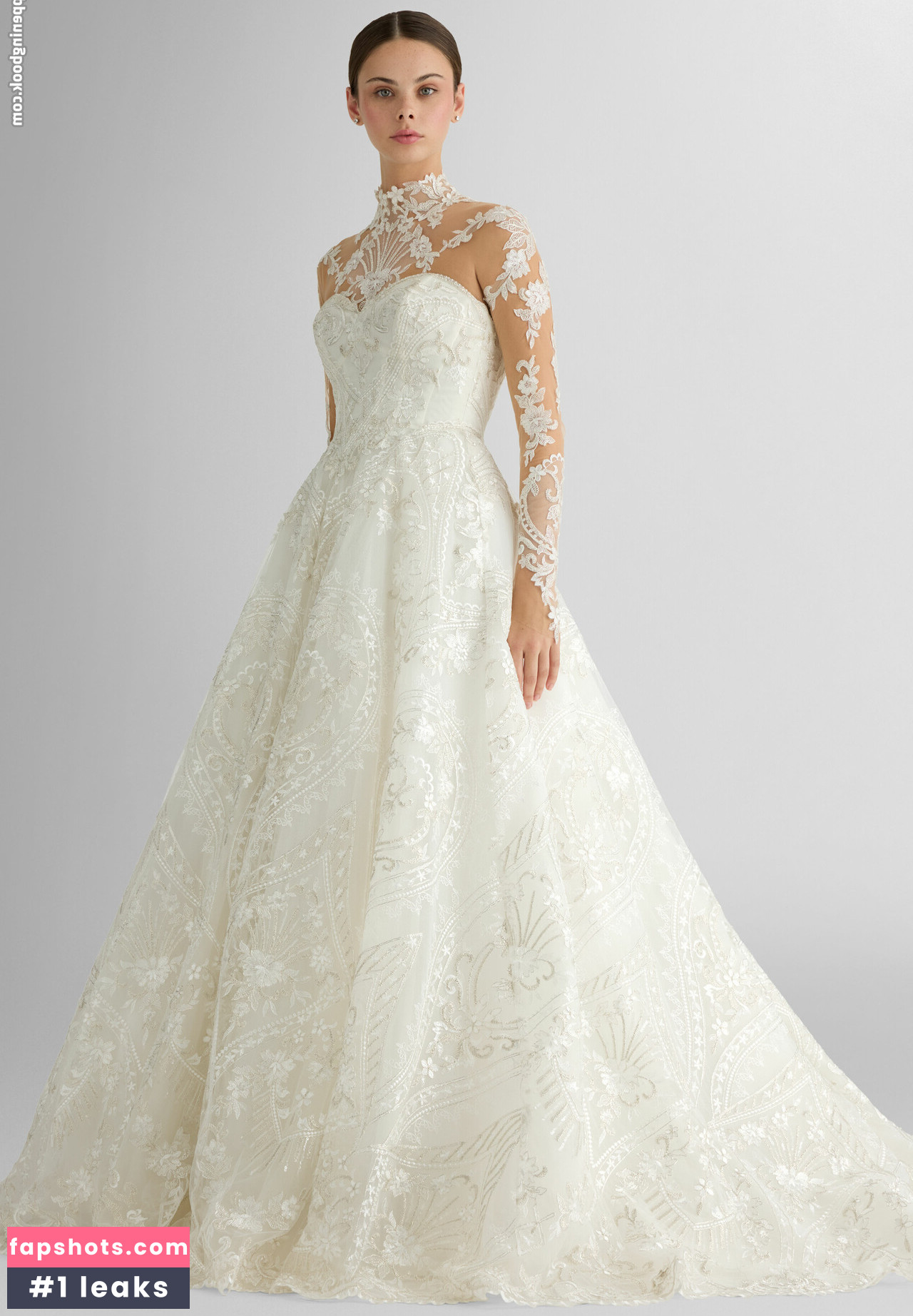 Meika Woollard gallery photo #3