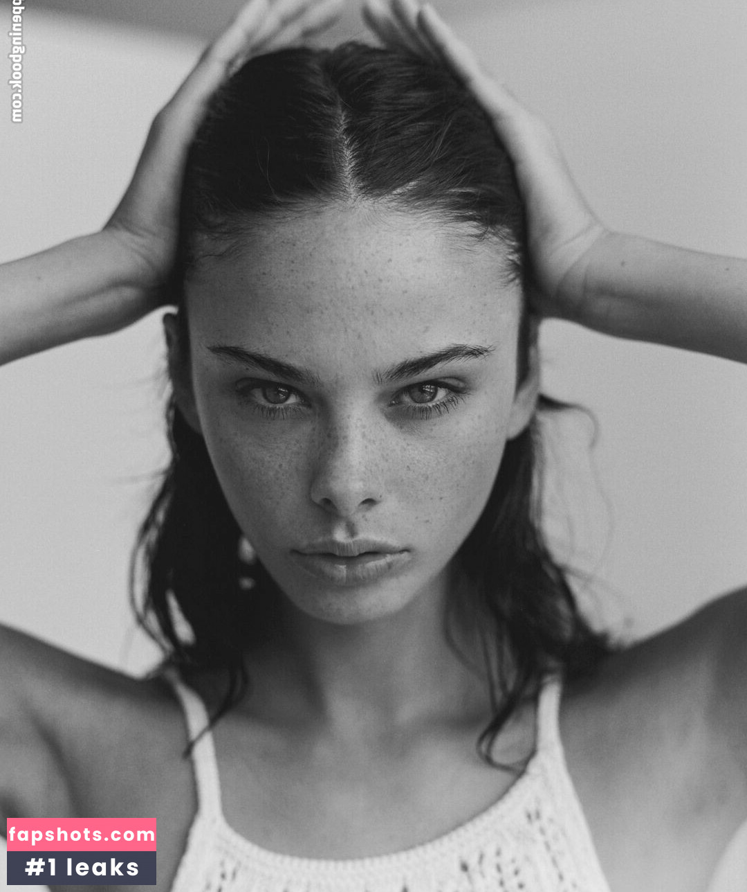 Meika Woollard gallery photo #57