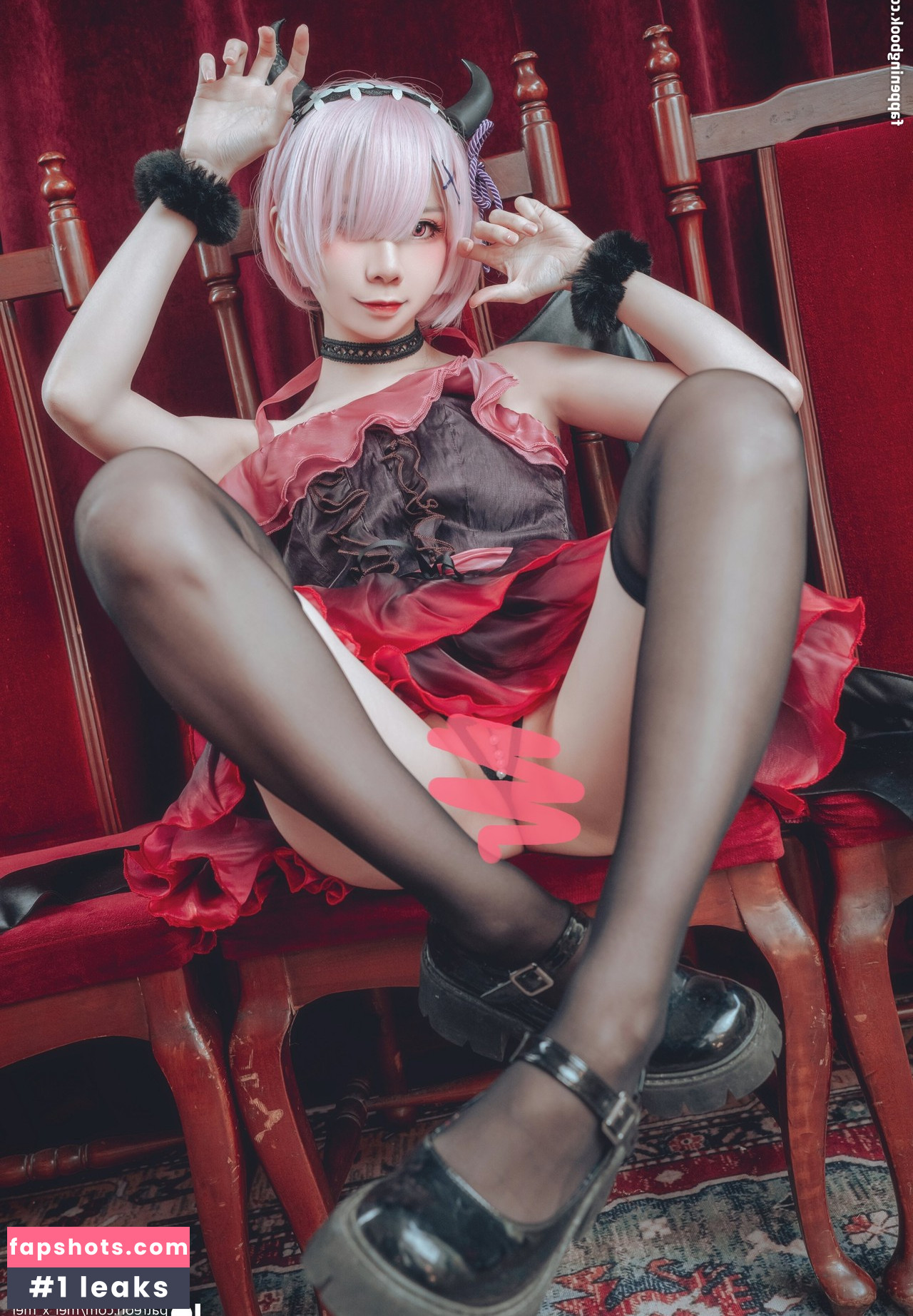 MeiMei gallery photo #104