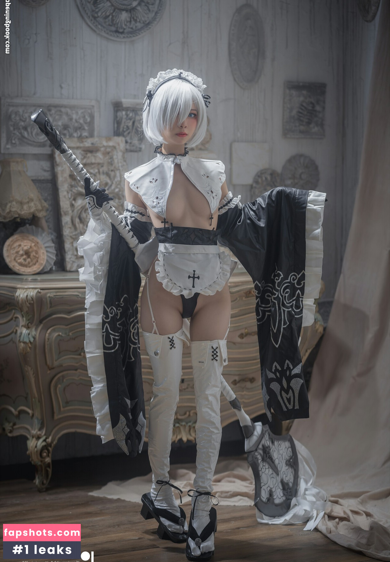 MeiMei gallery photo #46