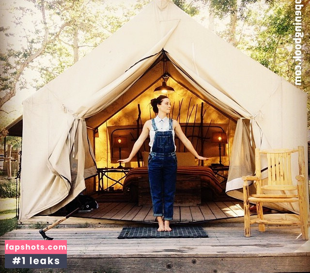 Mekenna Melvin gallery photo #4