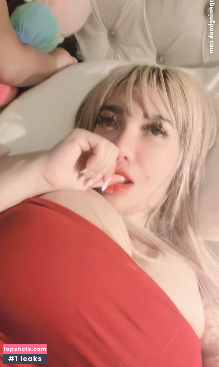 MekSarrah Filtración Desnuda OnlyFans Foto #14 - Fapshots