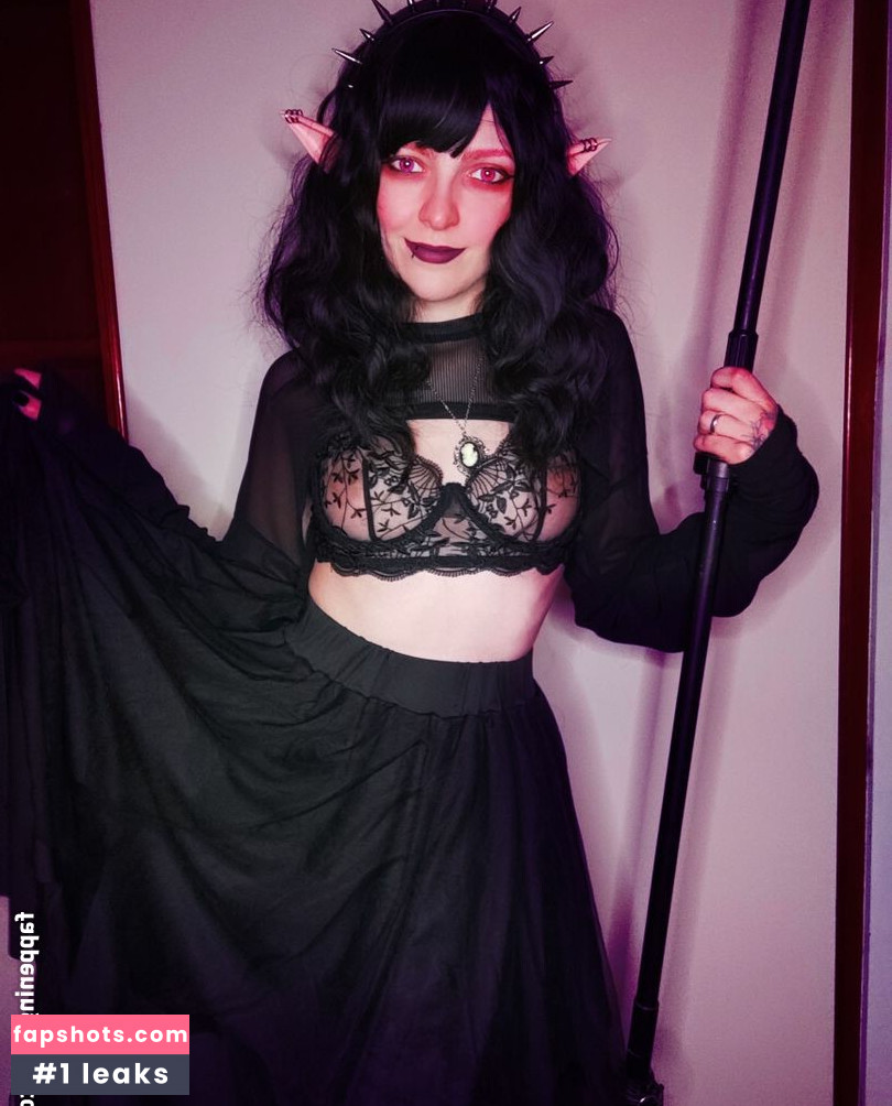 Mel Evenstar gallery photo #5