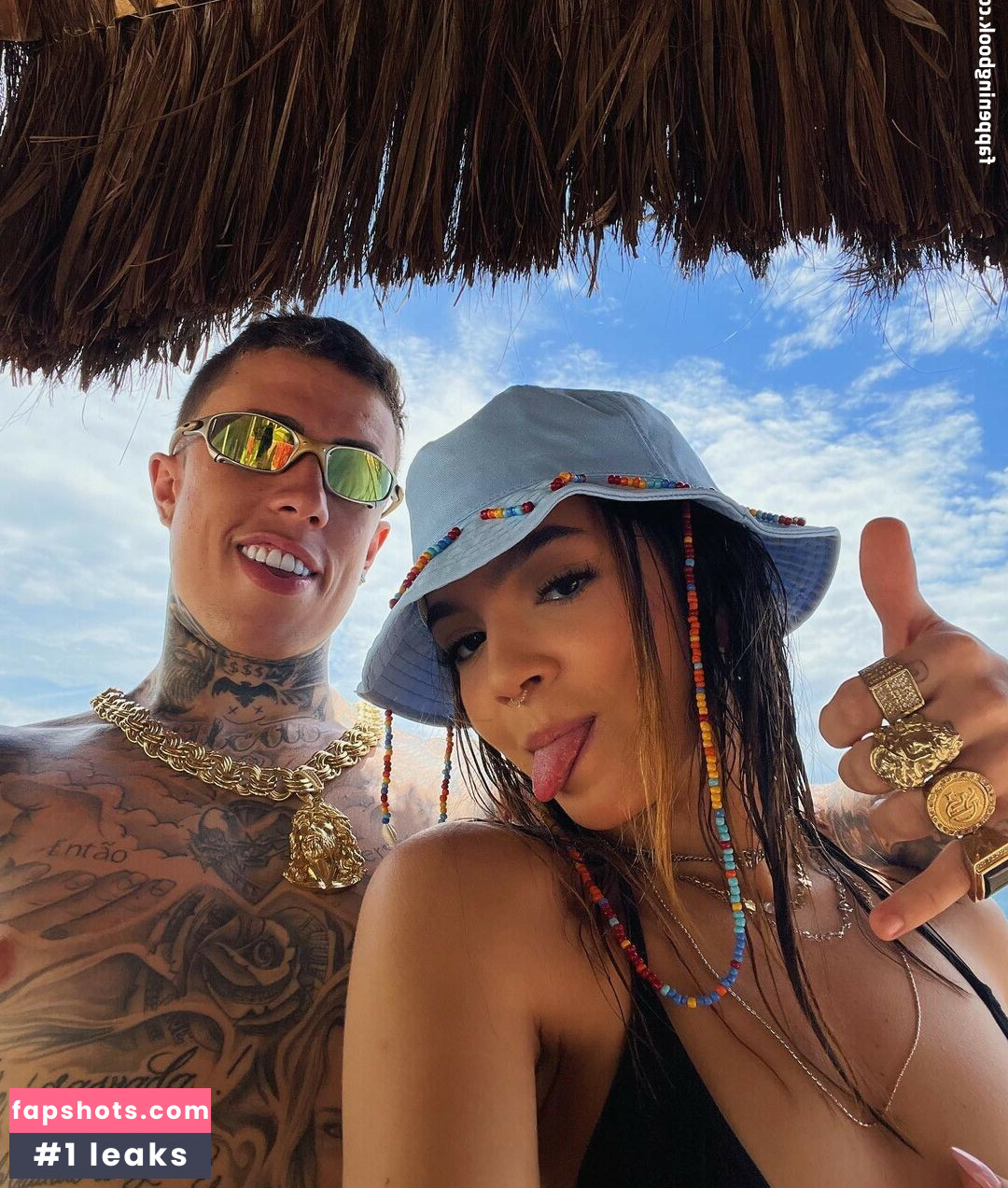 Mel Maia gallery photo #168