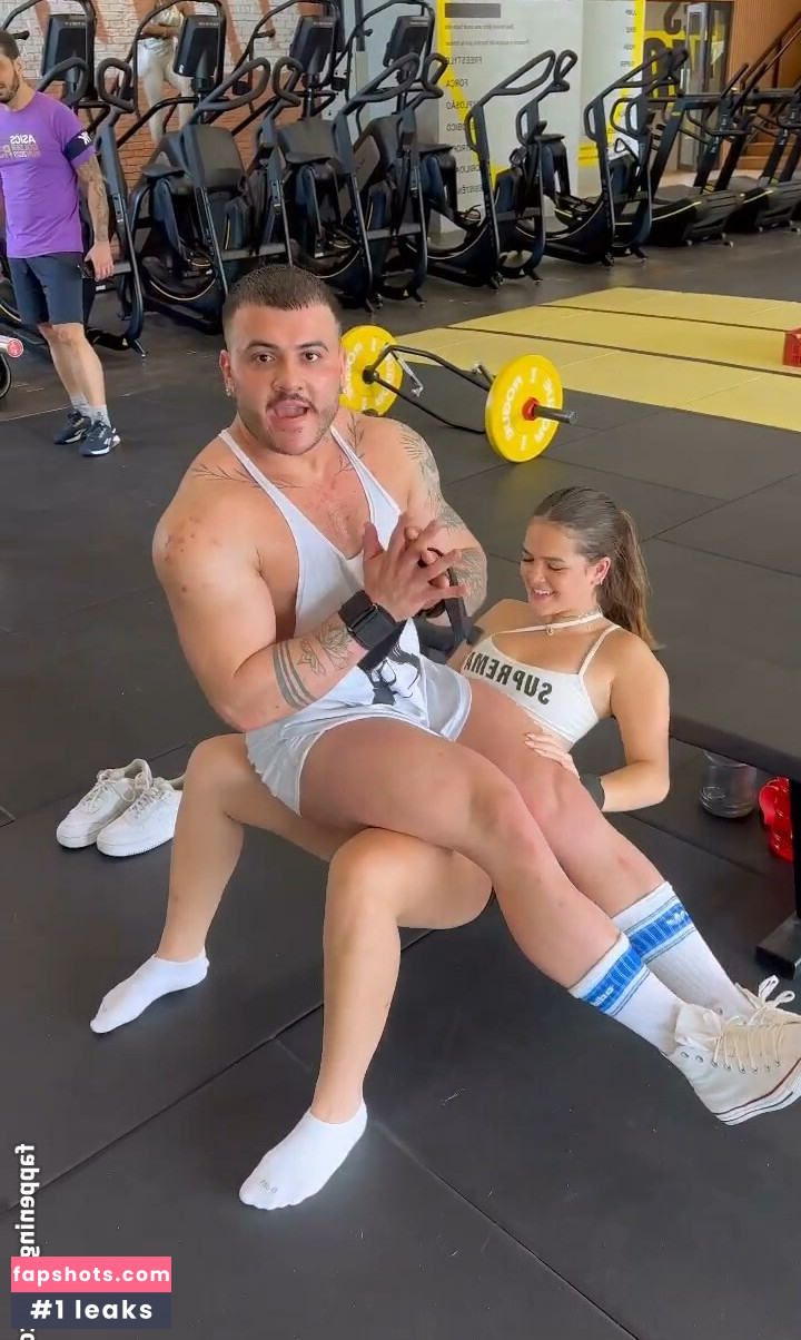 Mel Maia gallery photo #69