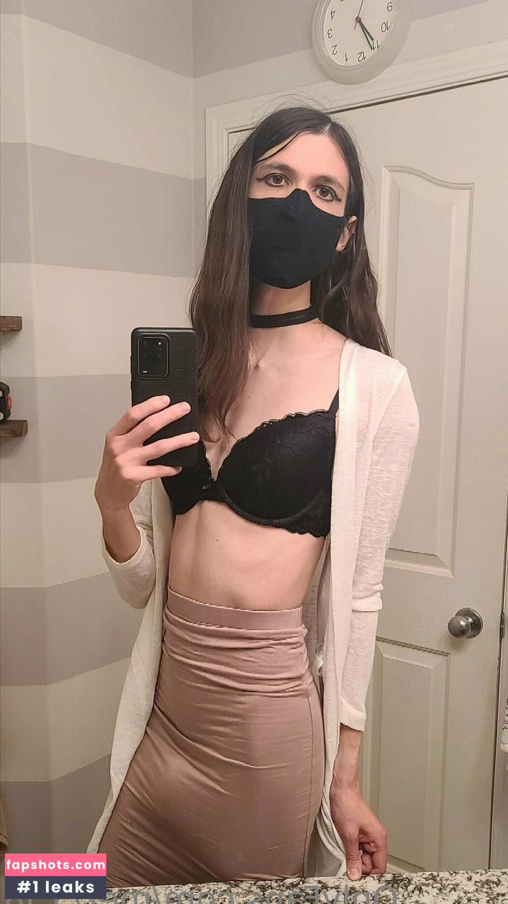 Mel7158 gallery photo #86