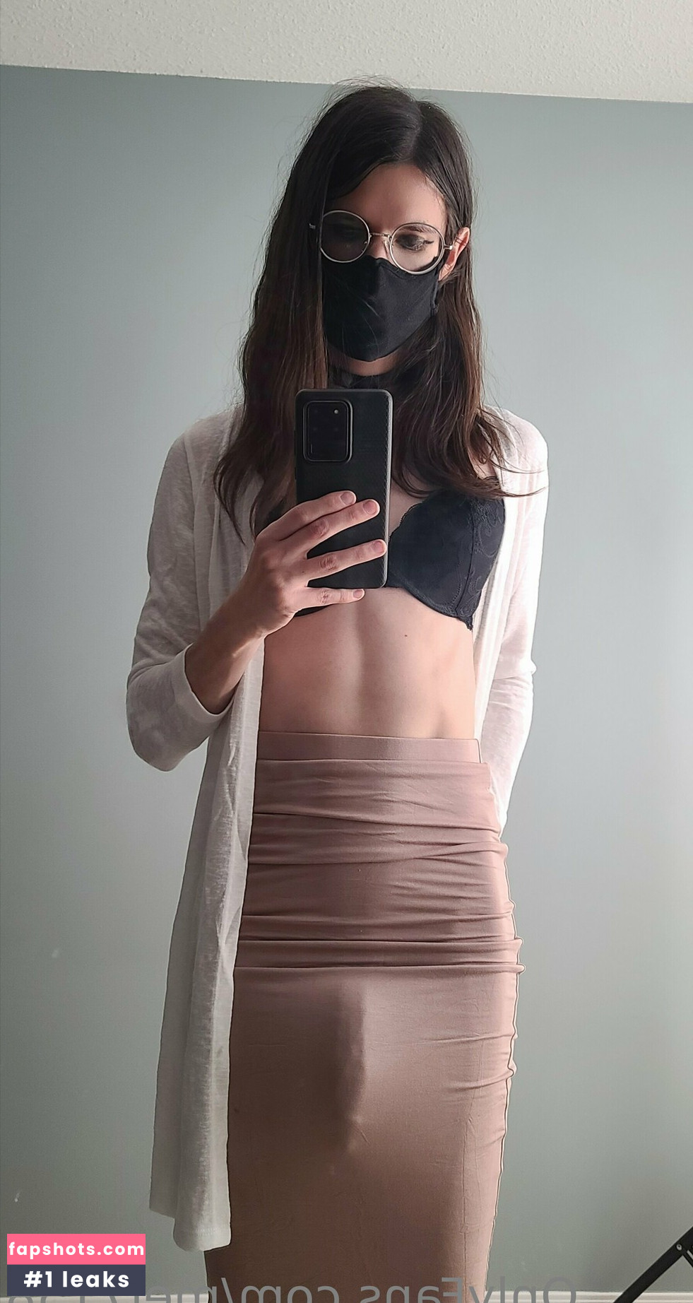 Mel7158 gallery photo #87