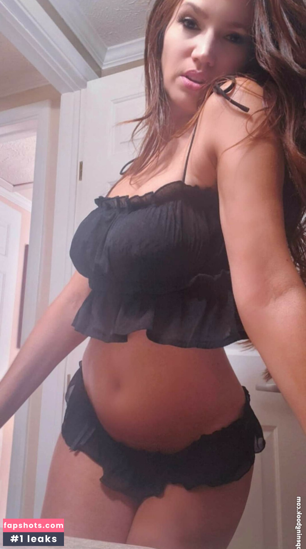 Melaine Elert gallery photo #10