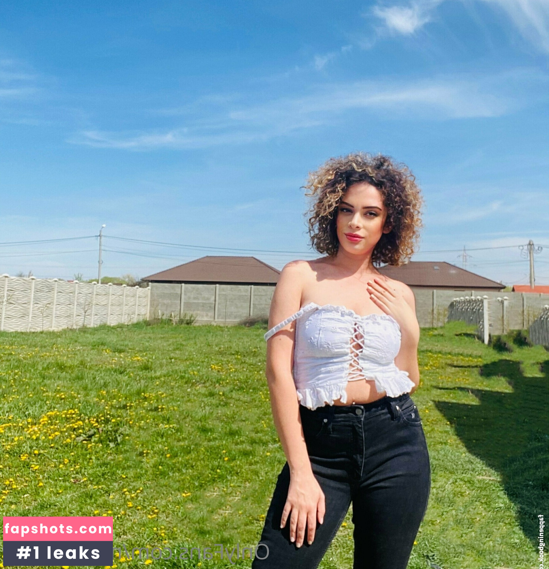 melanianew gallery photo #60