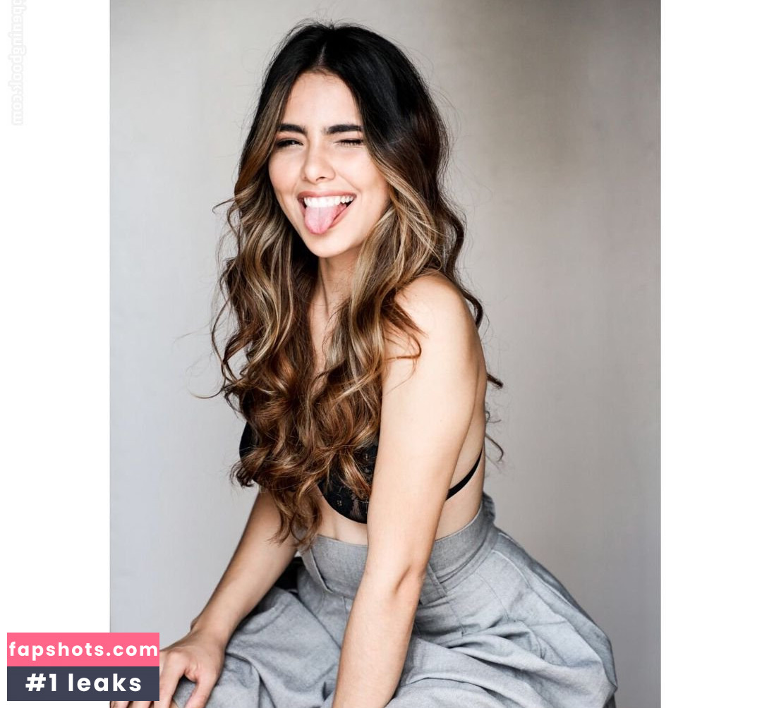 Melanie Bello Vallejos gallery photo #8