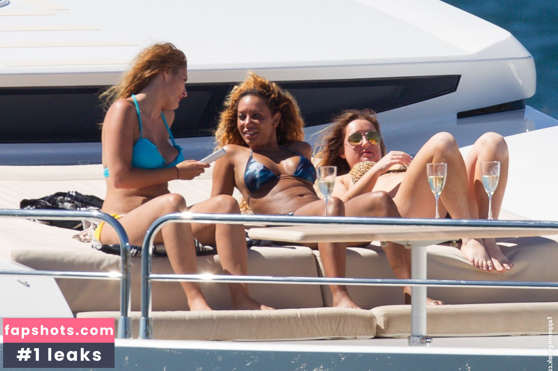 Melanie Brown gallery photo #116