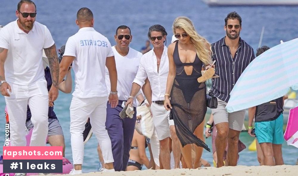 Melanie Collins gallery photo #5