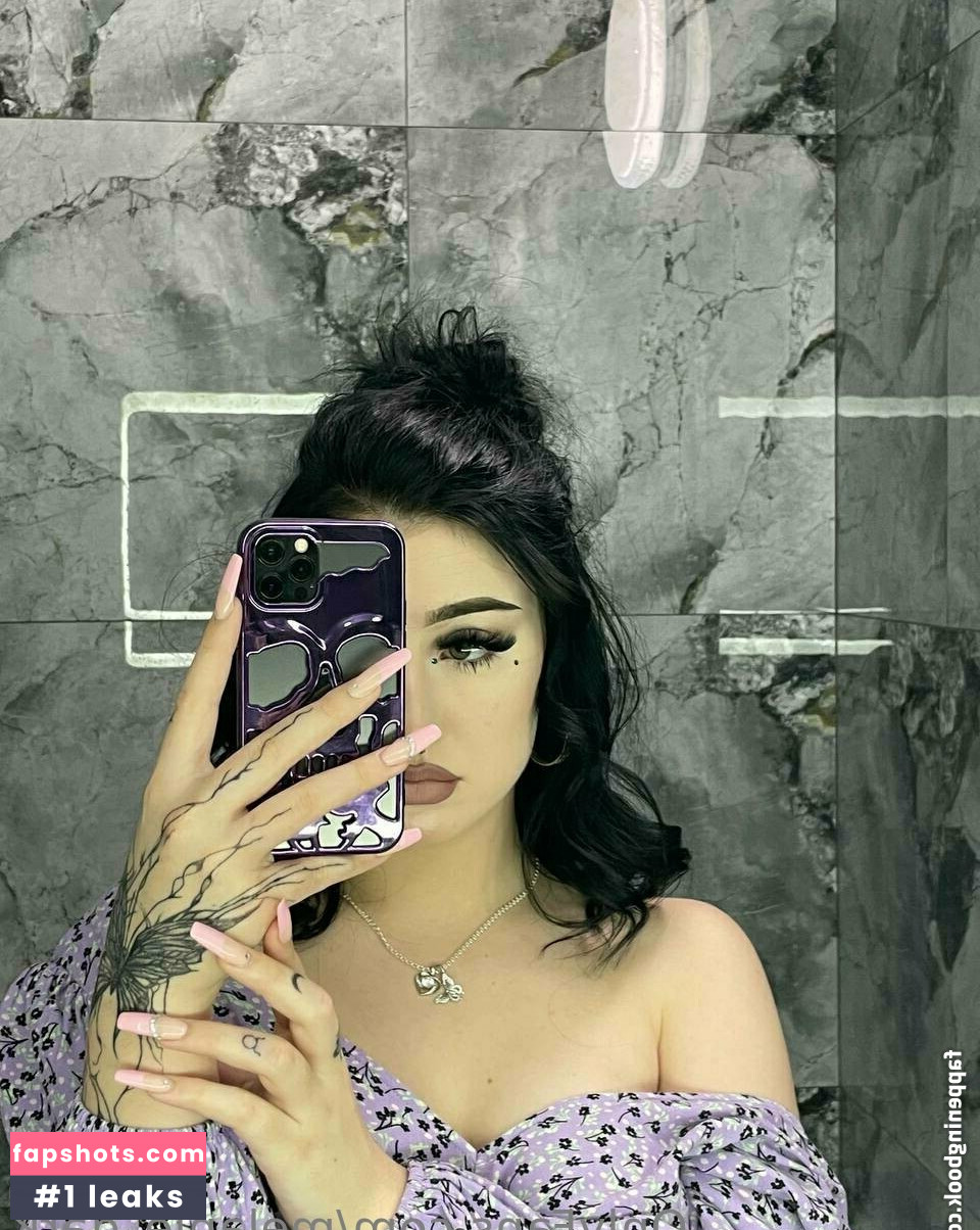 melanie_dark gallery photo #45