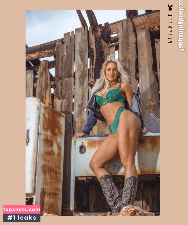 Melanie Hogewoning gallery photo #2