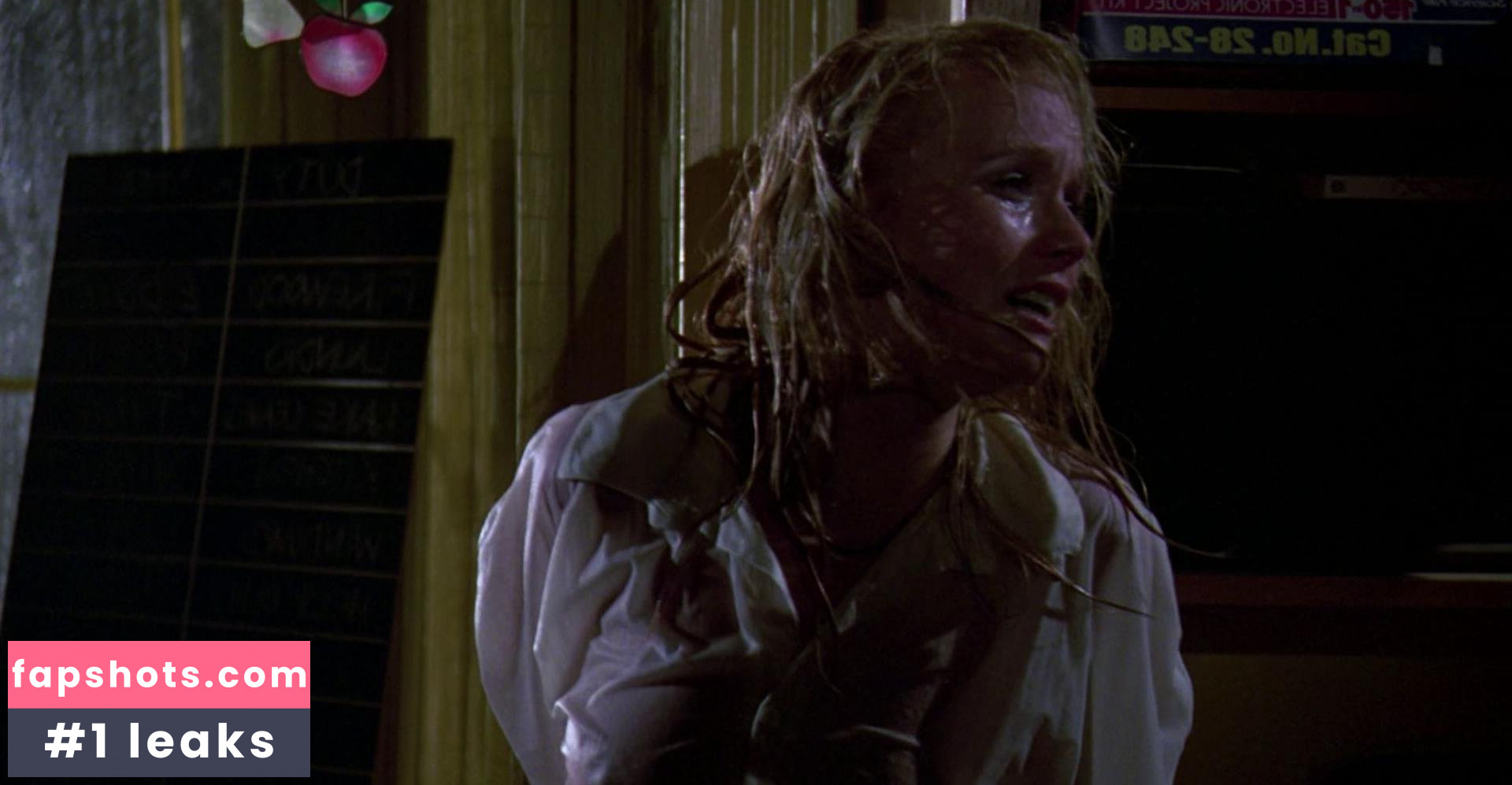 Melanie Kinnaman gallery photo #8