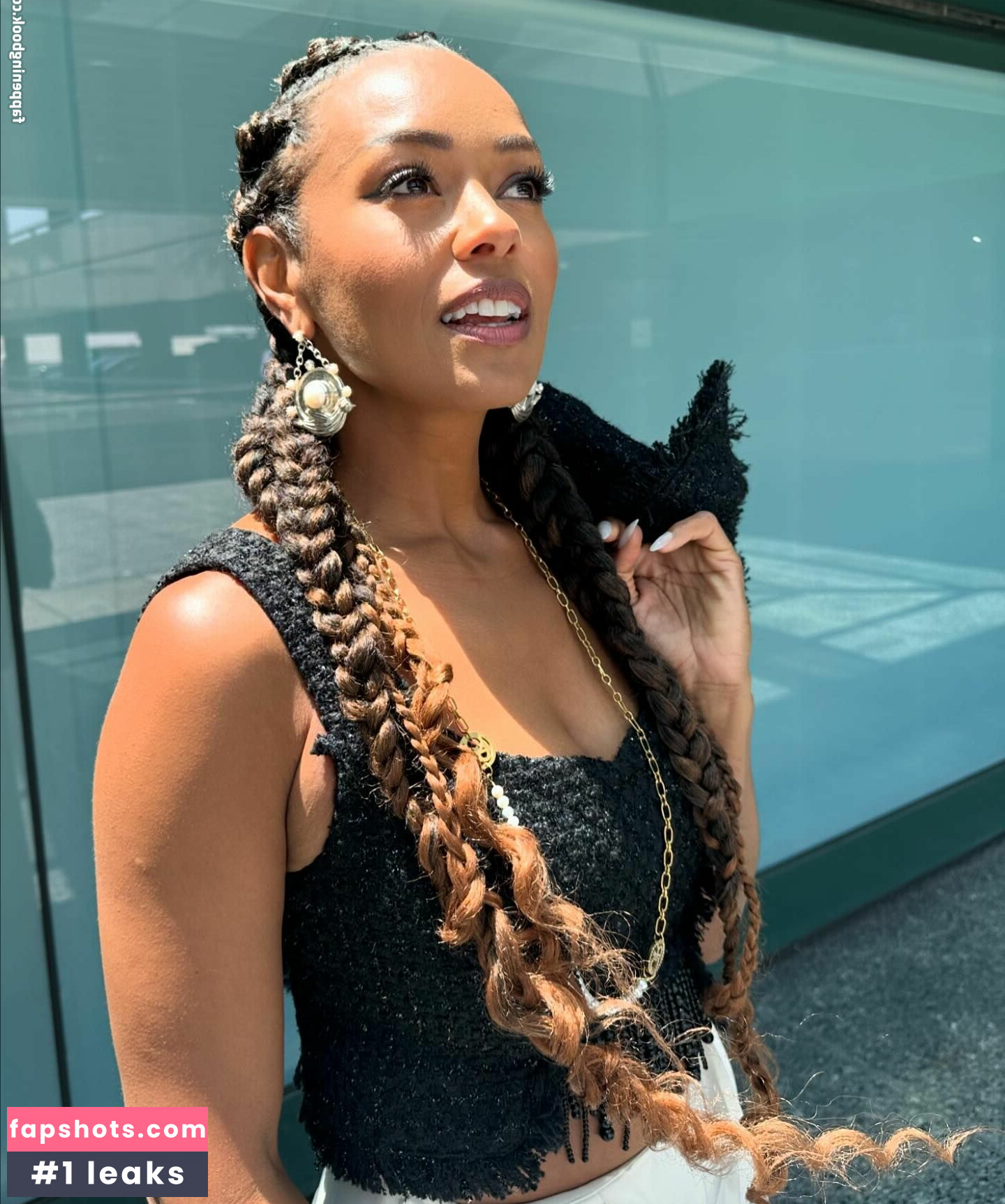 Melanie Liburd gallery photo #11