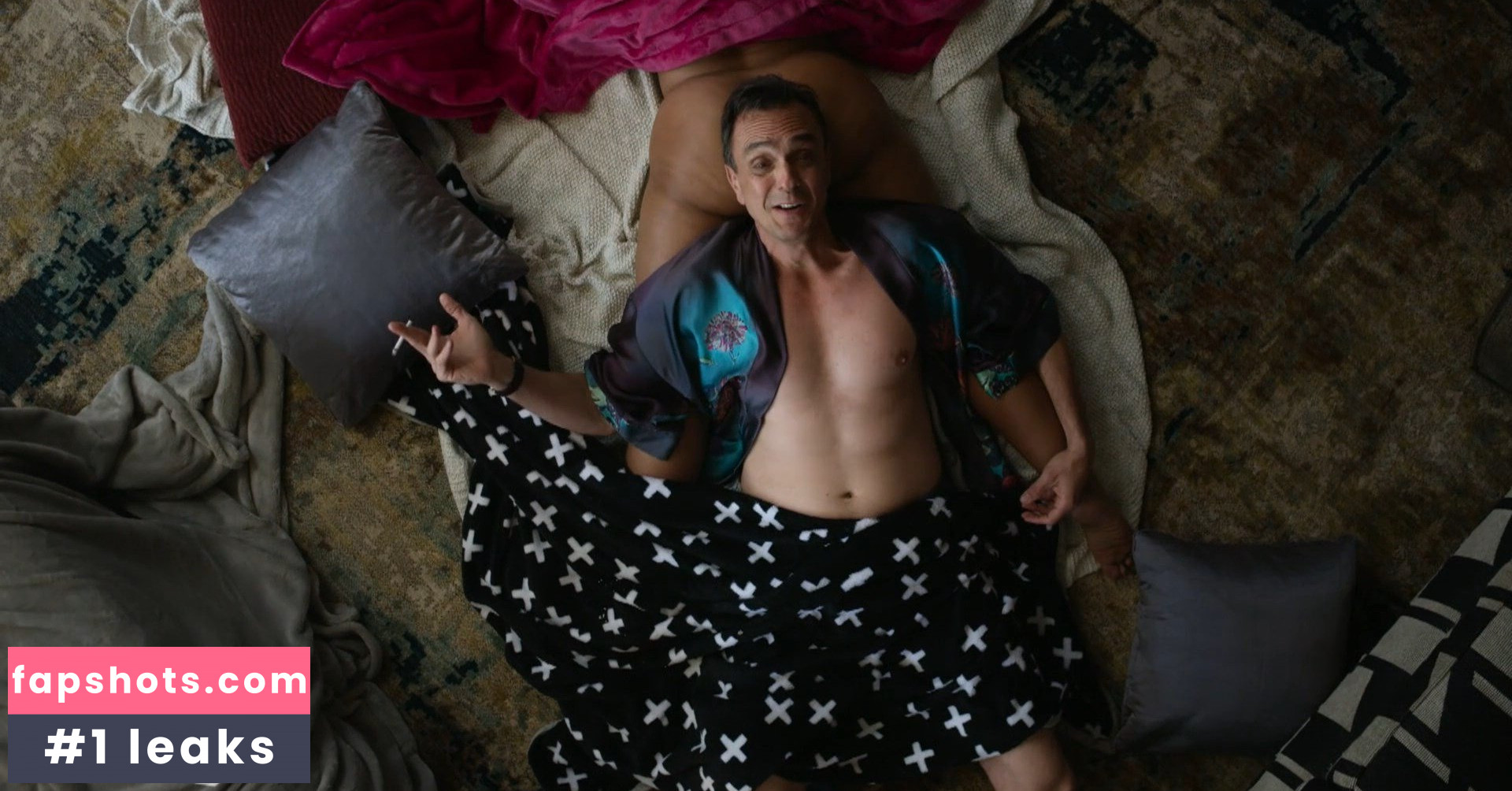 Melanie Loren gallery photo #3