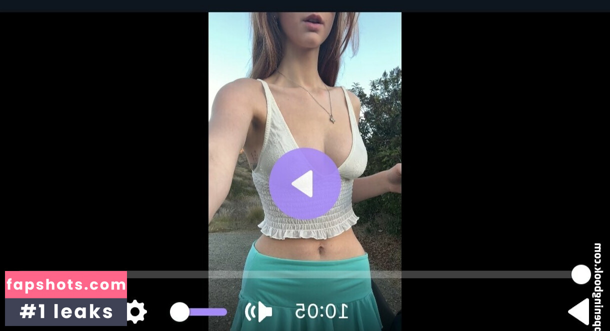 Melanie Marie gallery photo #26