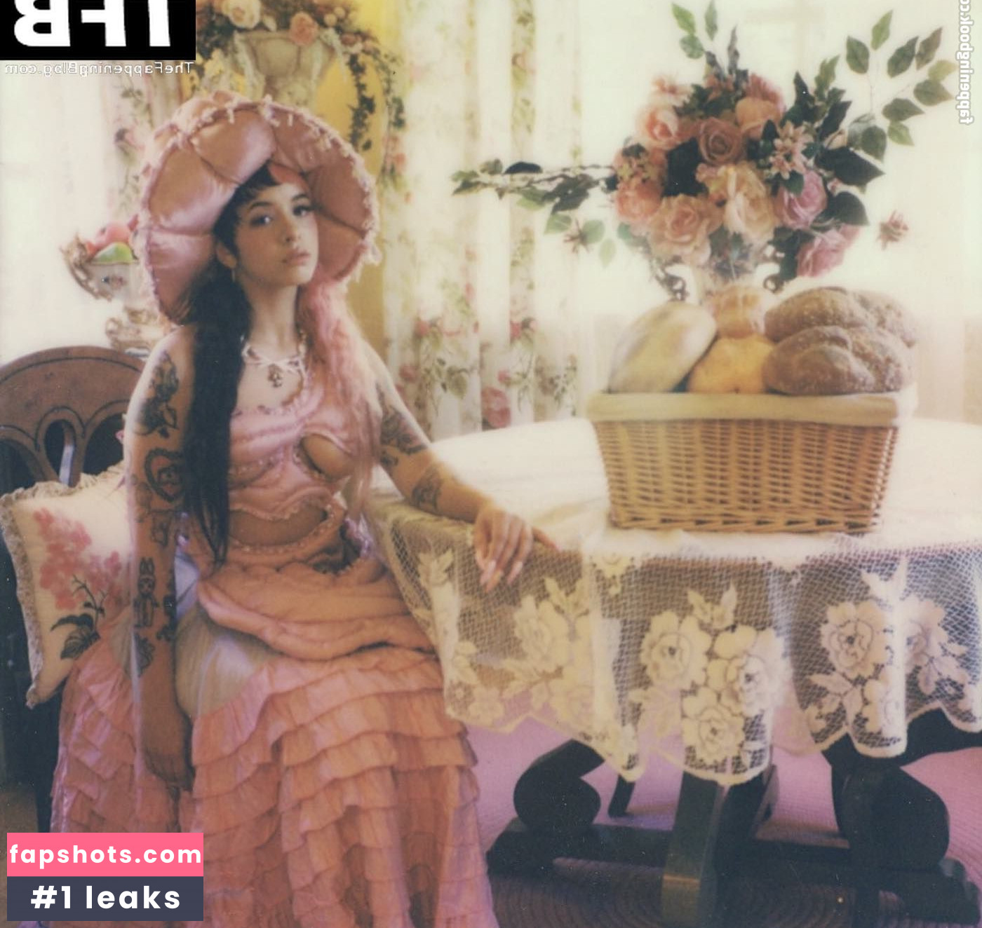 Melanie Martinez gallery photo #2