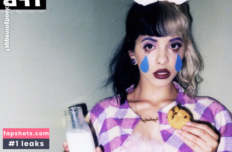 Melanie Martinez gallery photo #3