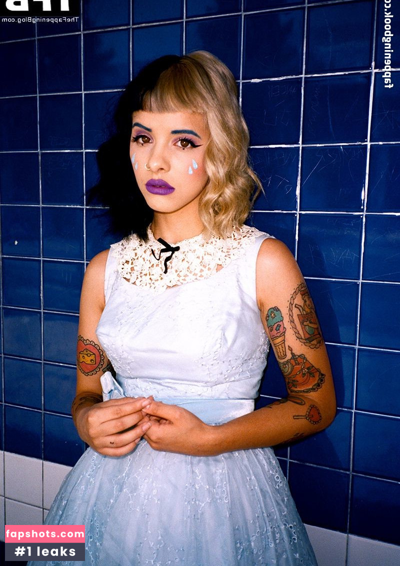Melanie Martinez gallery photo #37