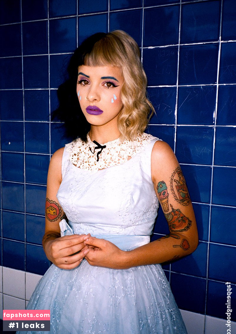 Melanie Martinez gallery photo #47