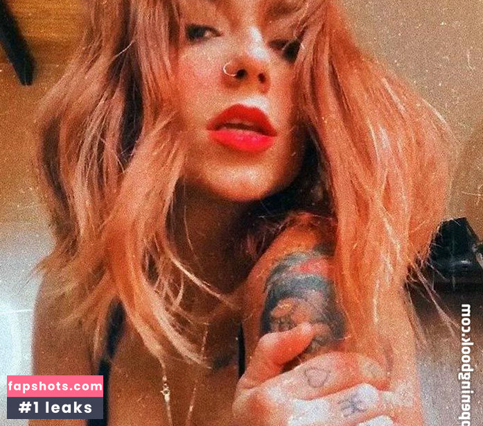 Melanie Mauriello gallery photo #3