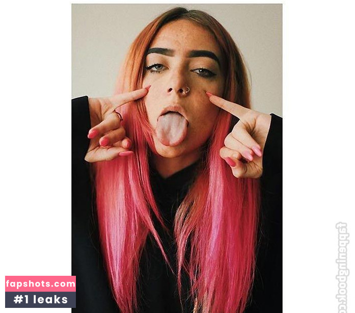 Melanie Mauriello gallery photo #27