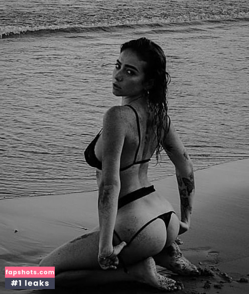 Melanie Mauriello gallery photo #55