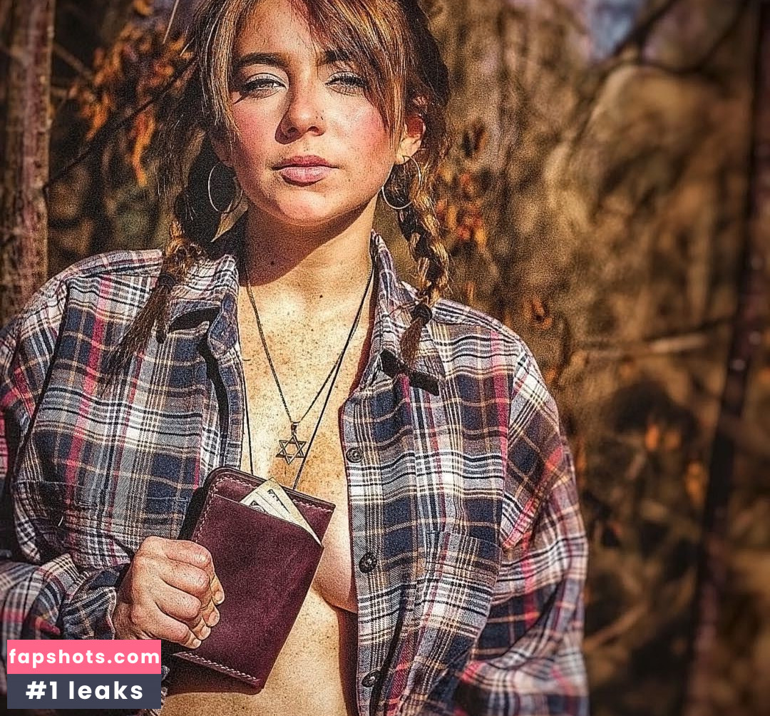 Melanie Mauriello gallery photo #66